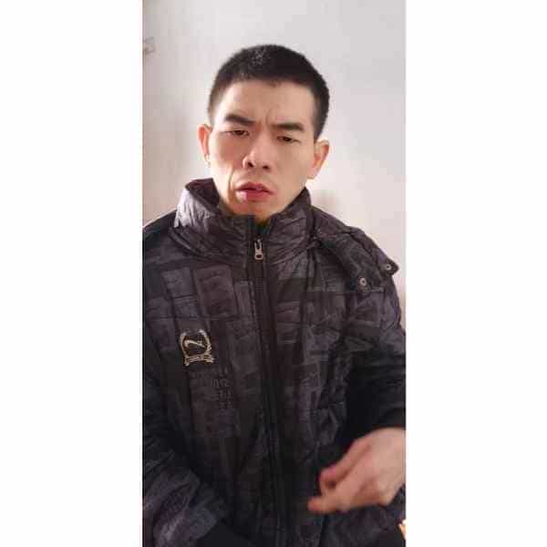 33岁岁四川单身帅哥 - 西藏吉缘网