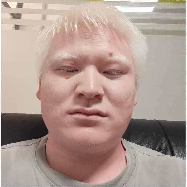 30岁岁安徽单身帅哥 - 西藏吉缘网