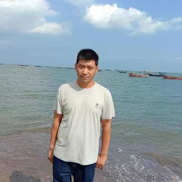 44岁岁辽宁单身帅哥 - 西藏吉缘网