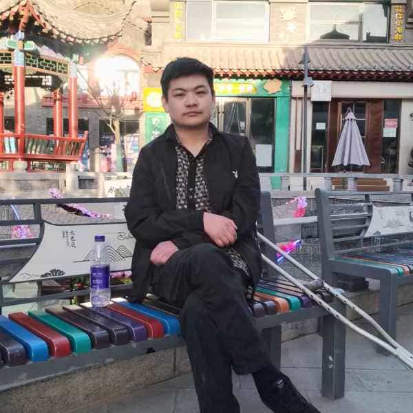 35岁岁甘肃单身帅哥 - 西藏吉缘网