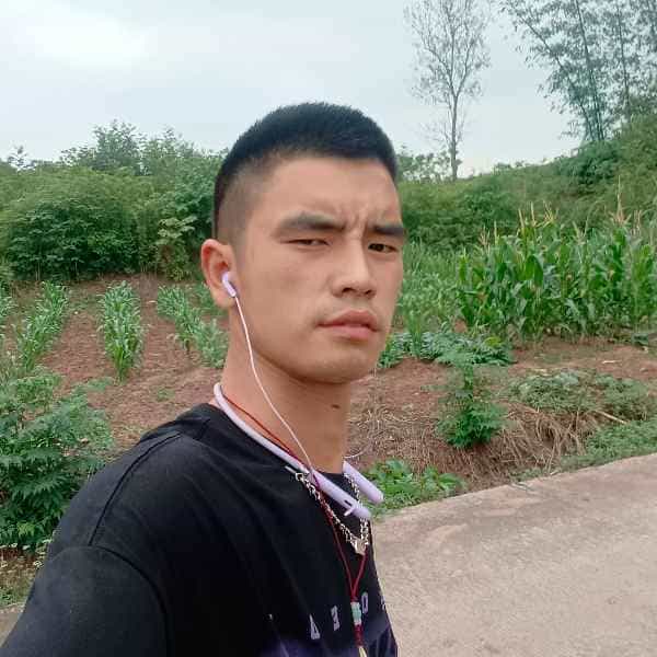 35岁岁四川单身帅哥 - 西藏吉缘网