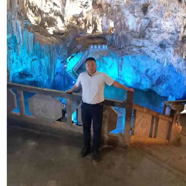 35岁岁云南单身帅哥 - 西藏吉缘网