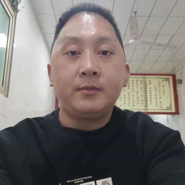 37岁岁陕西单身帅哥 - 西藏吉缘网