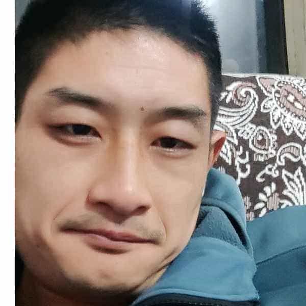 32岁岁湖北单身帅哥 - 西藏吉缘网