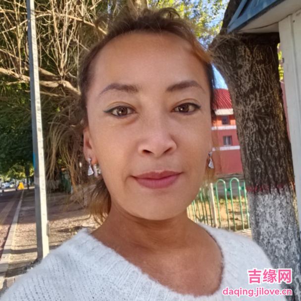 51岁岁黑龙江单身美女 - 西藏吉缘网