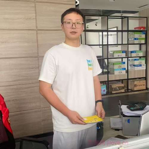 30岁岁江苏单身帅哥 - 西藏吉缘网