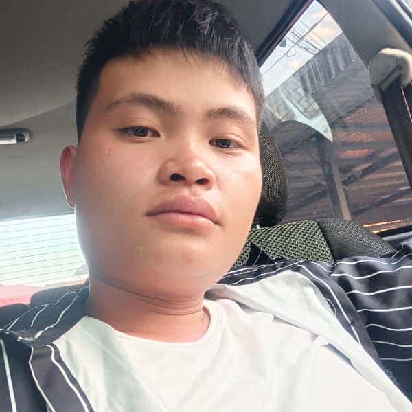 25岁岁贵州单身帅哥 - 西藏吉缘网