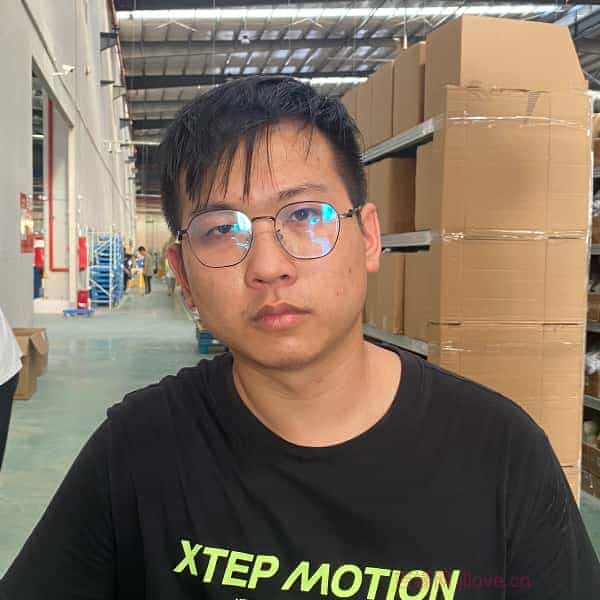 30岁岁广东单身帅哥 - 西藏吉缘网