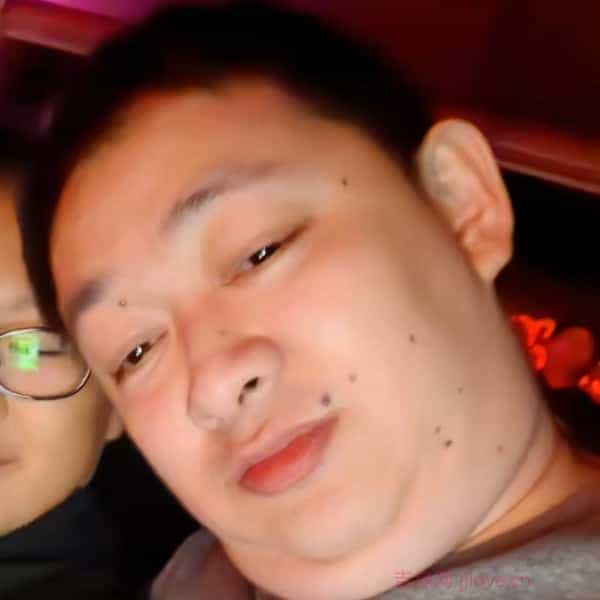 39岁岁辽宁单身帅哥 - 西藏吉缘网